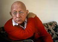 حوار مع الفيلسوف اليوناني كورنيليوس كاستورياديس