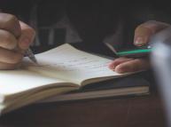 مآخذ تتعلَّق بسلامة منهج البحث عند ريجي بلاشير (دراسة نقديَّة للمنهج)